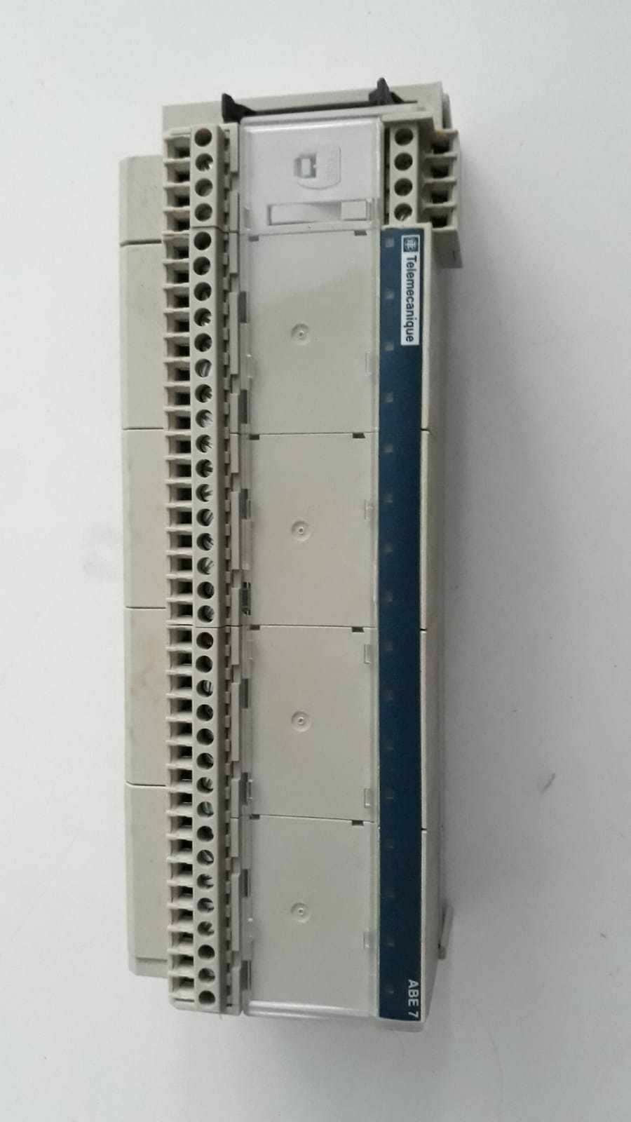 Telemecanique Schneider I/O Module ABE7-R16S210