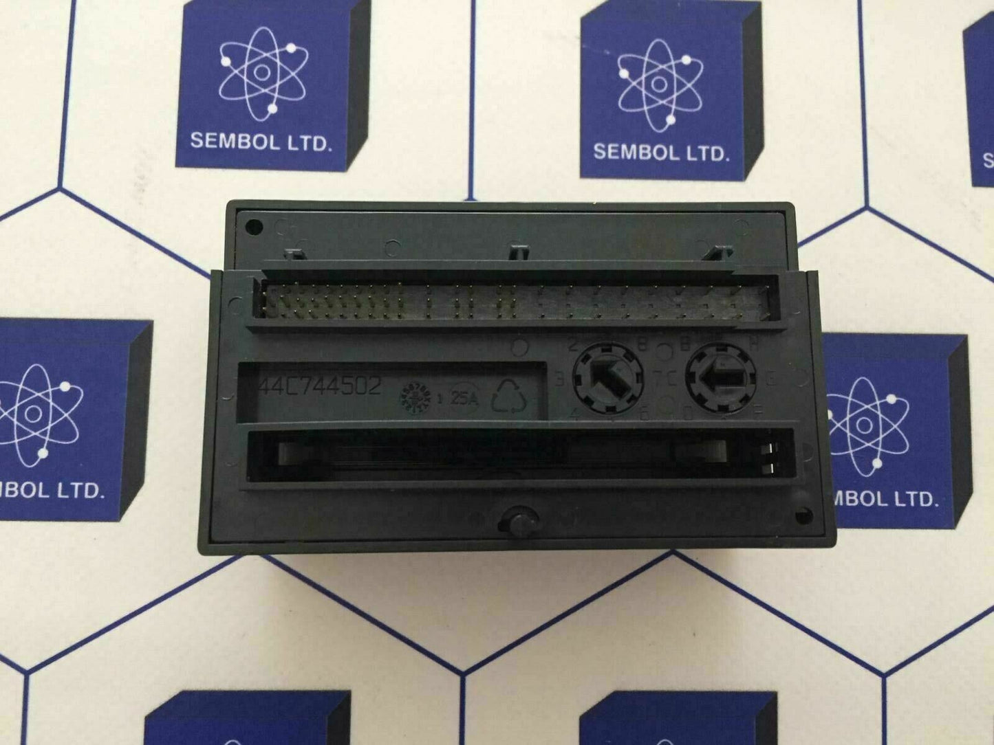 GE Fanuc IC200MDL740G Output module ic200mdl740