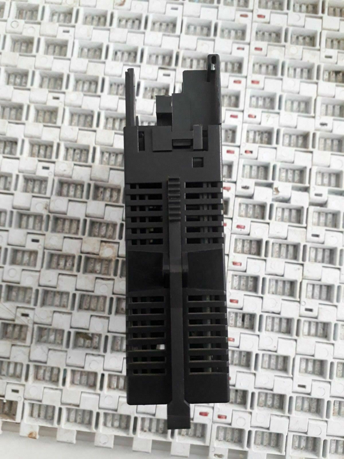 GE-Fanuc IC693MDL930G ıc693mdl930g Output Module