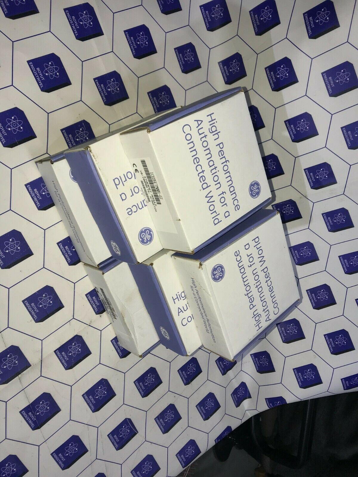 GE IC695ETM001-GT ic695etm001-gt Ethernet module 10/100MBITS W/Switch