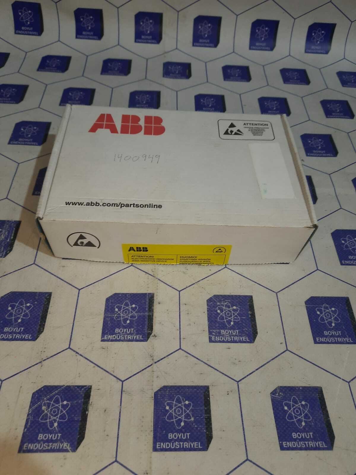 ABB CI810 POWER MODULE 3BSE020772R1502 abb ci810 power module 3bse020772r1502