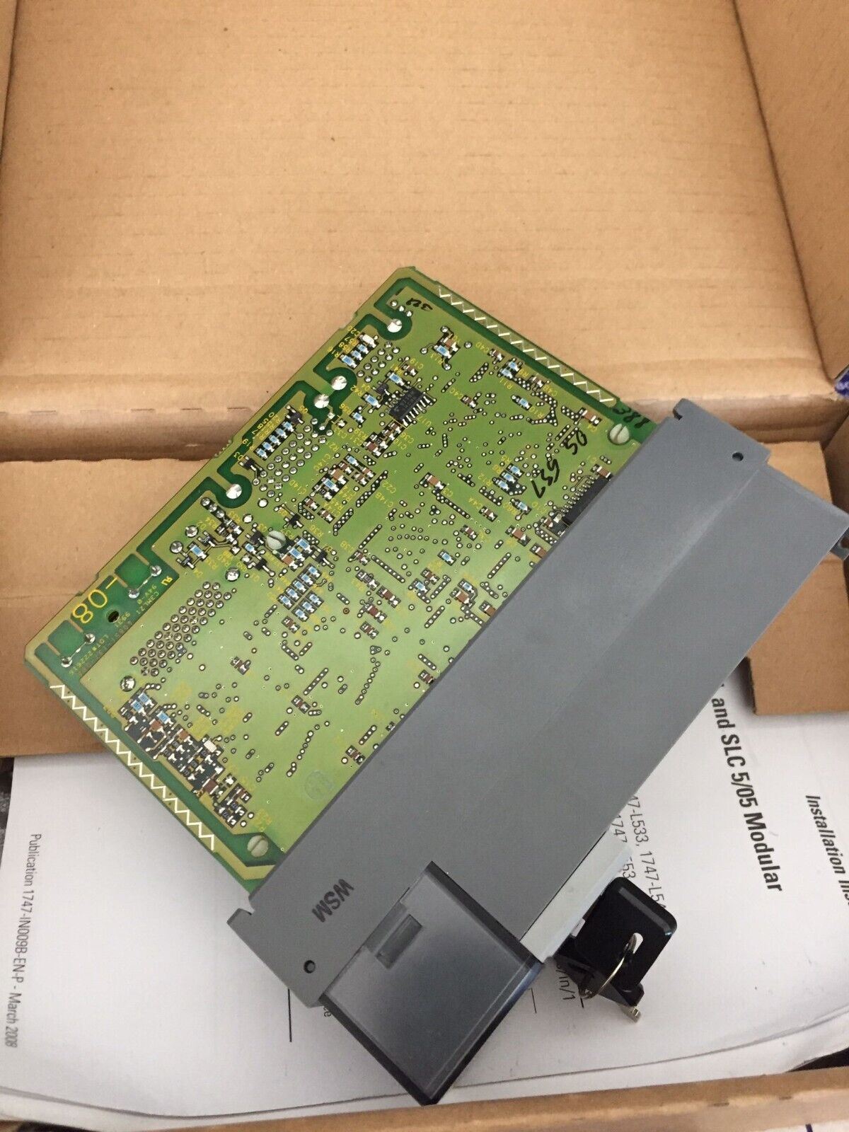 NEW FACTORY SEALED AB 1747-L542 / B SLC 500 PLC PROCESSOR UNIT CONTROLLER