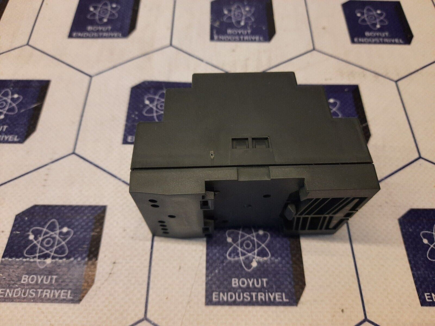 SIEMENS 6EP1331-1SH02 LOGO POWER 24V/1.3A POWER SUPPLY