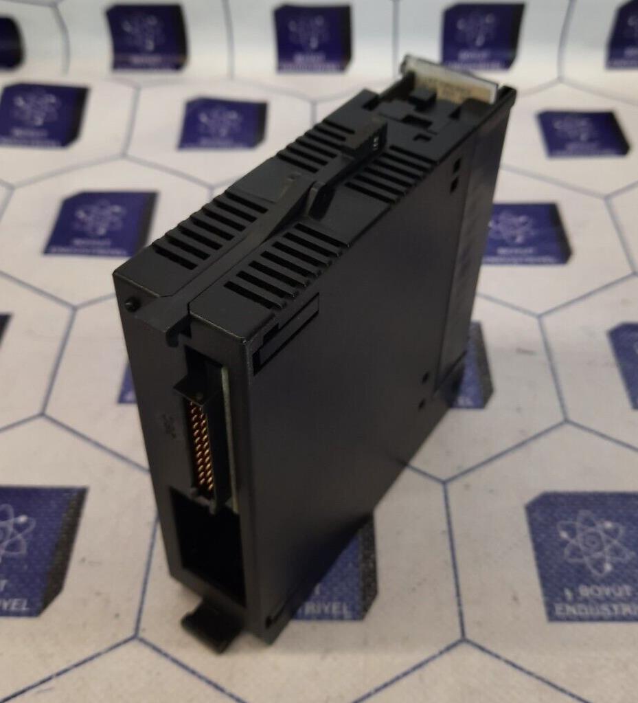 GE FANUC IC693MDL241D INPUT 24VAC/VDC 16PT