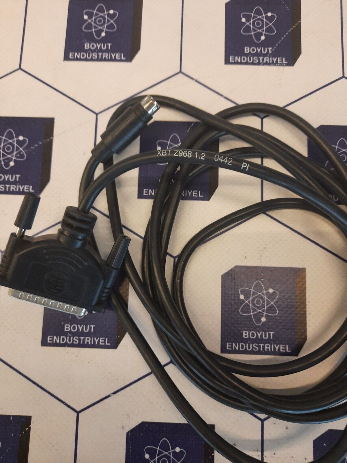 Telemecanique - XBT-Z968 1.2 / HMI Cable