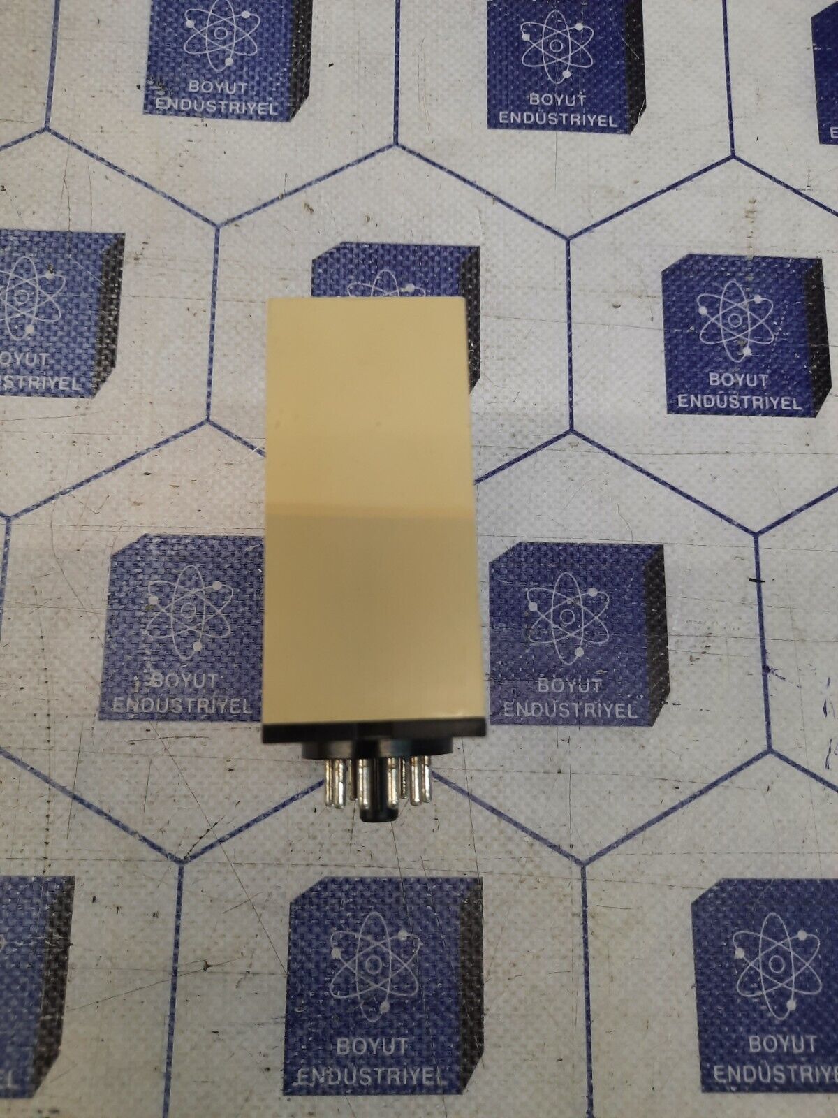 CARLO GAVAZZI ST125230100 PT100 CONTROLLER 230V 0-100'C
