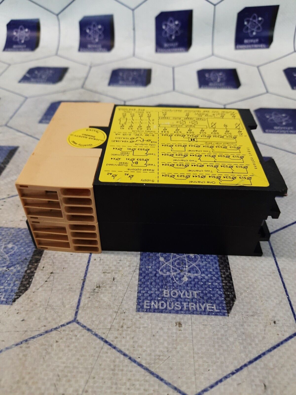 JOKAB SAFETY RT6 24VDC SAFETY RELAY