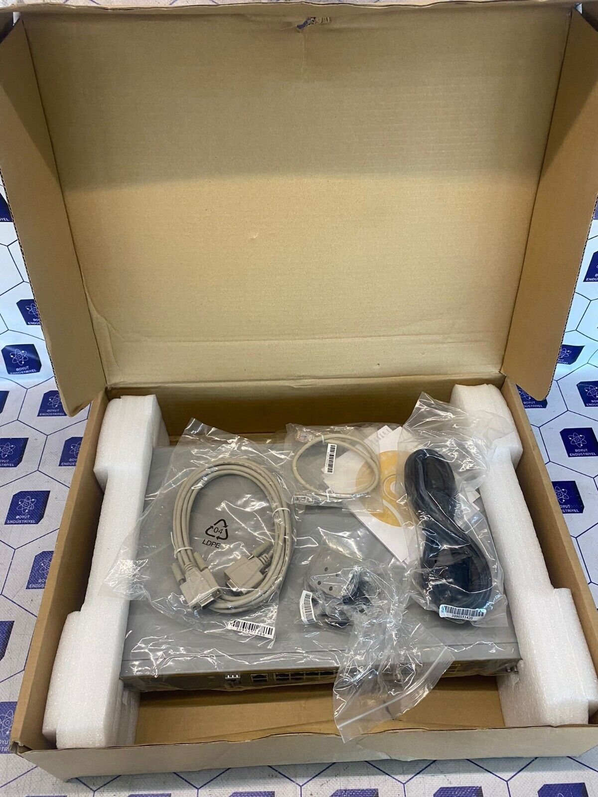 ALLIED TELESIS AT-8000S SERIES FAST ETHERNET SWITCH