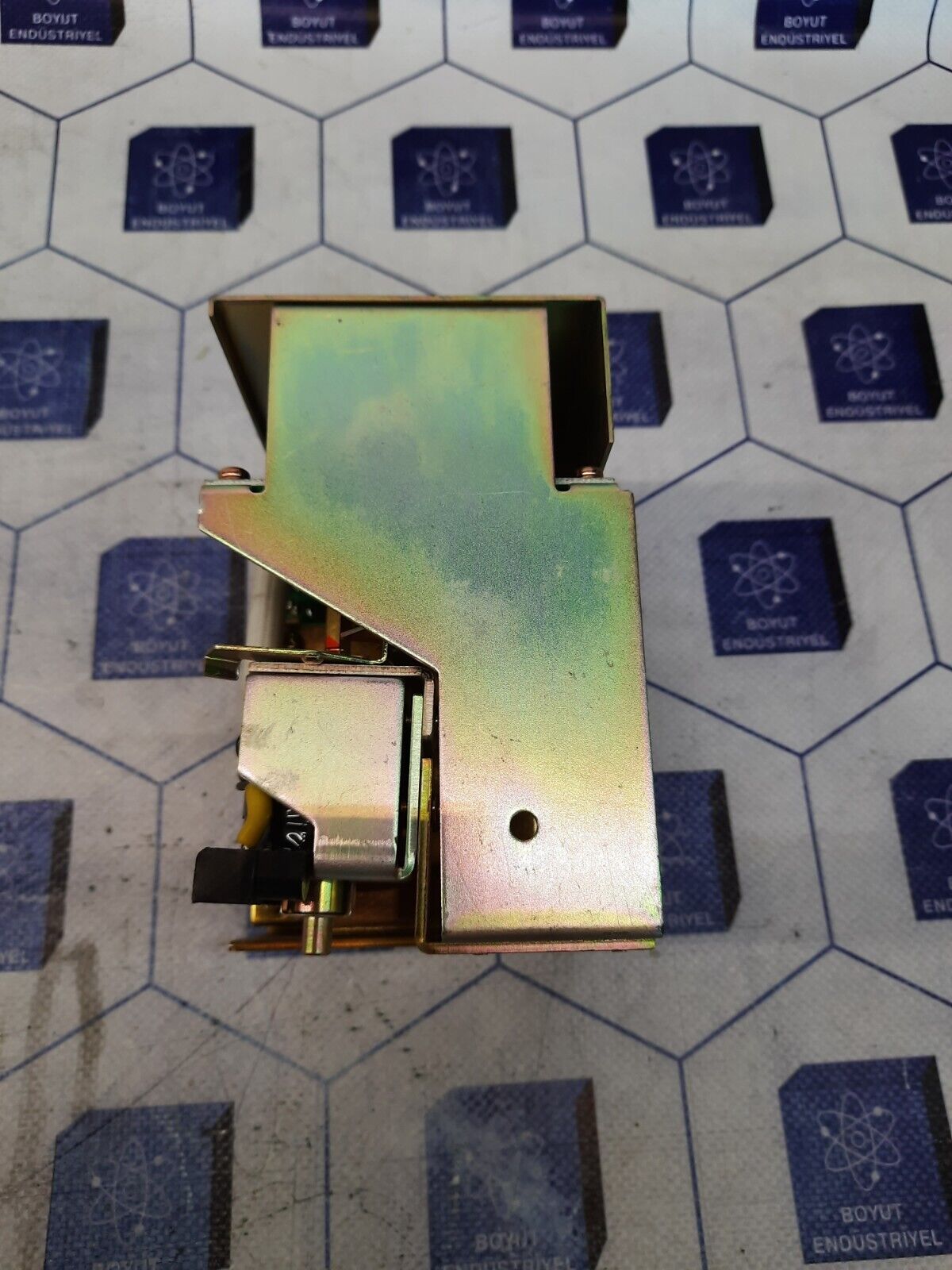 Terasaki AUT-1BD UVT Trip Device AC200-240