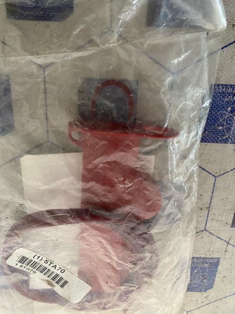 BRADY Y4300988 Cable L/O All PURP 8' High STR Nylon