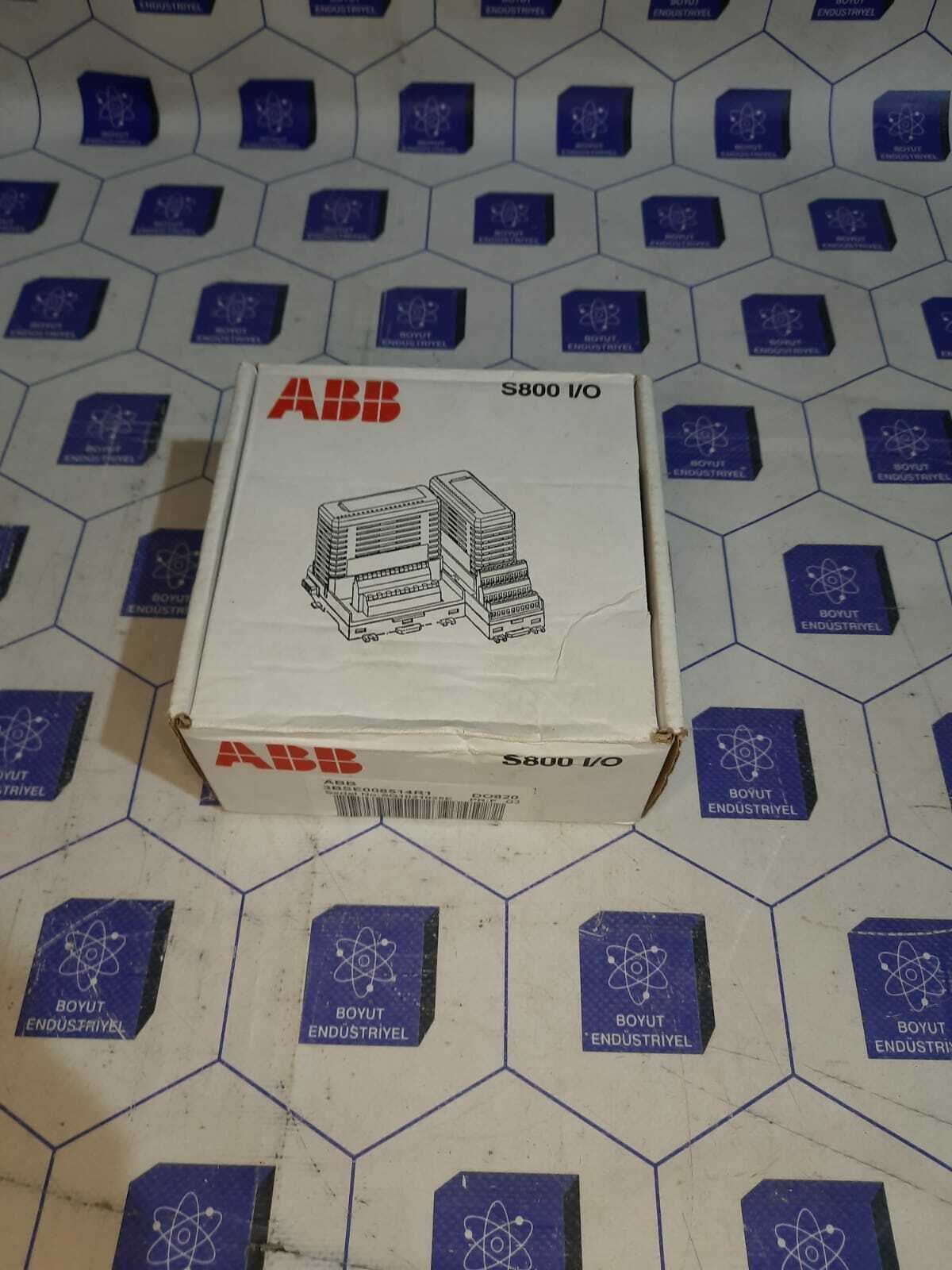 ABB 3BSE008514R1 DO820 Output Module Digital Relay S800 I/O Module abb 3bse00851