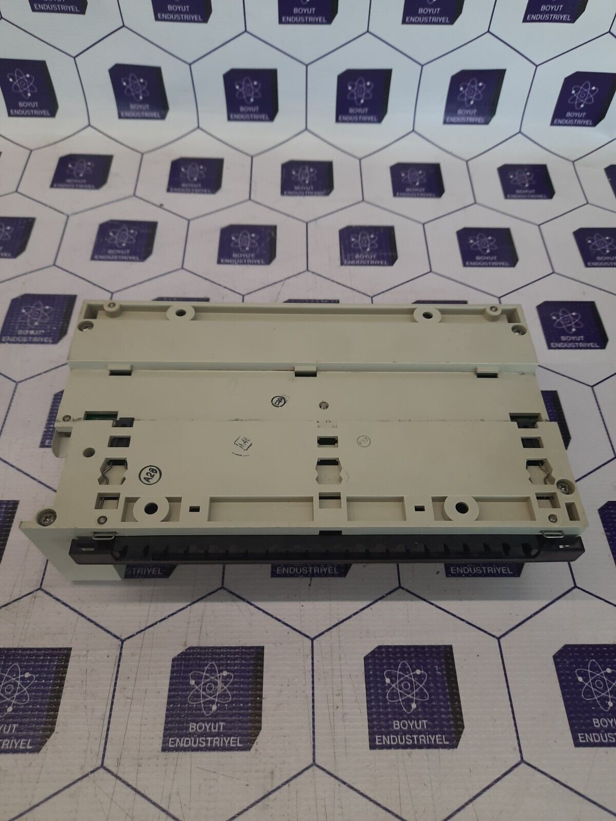 SCHNEIDER AUTOMATION 110 CPU 311 03 Mıcro CPU Dc Ps Dc I/O 24V