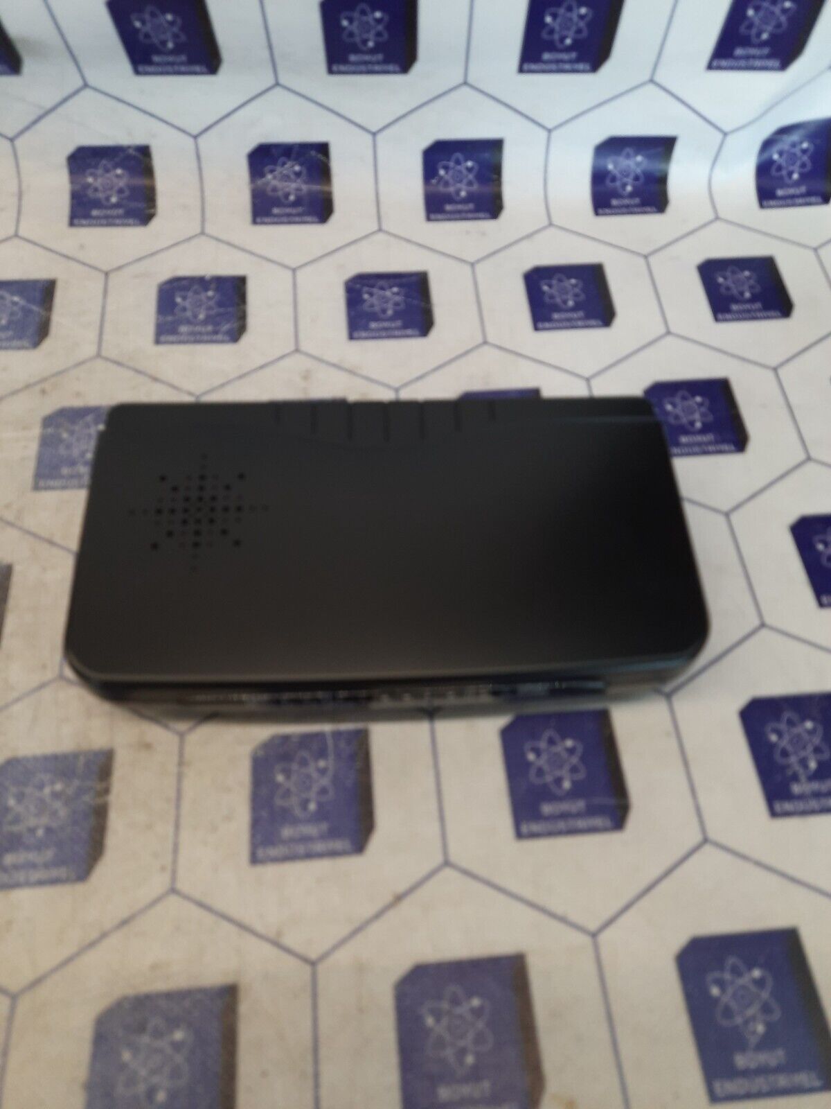 International KDV-5000 HDMI 2 output HD video converter