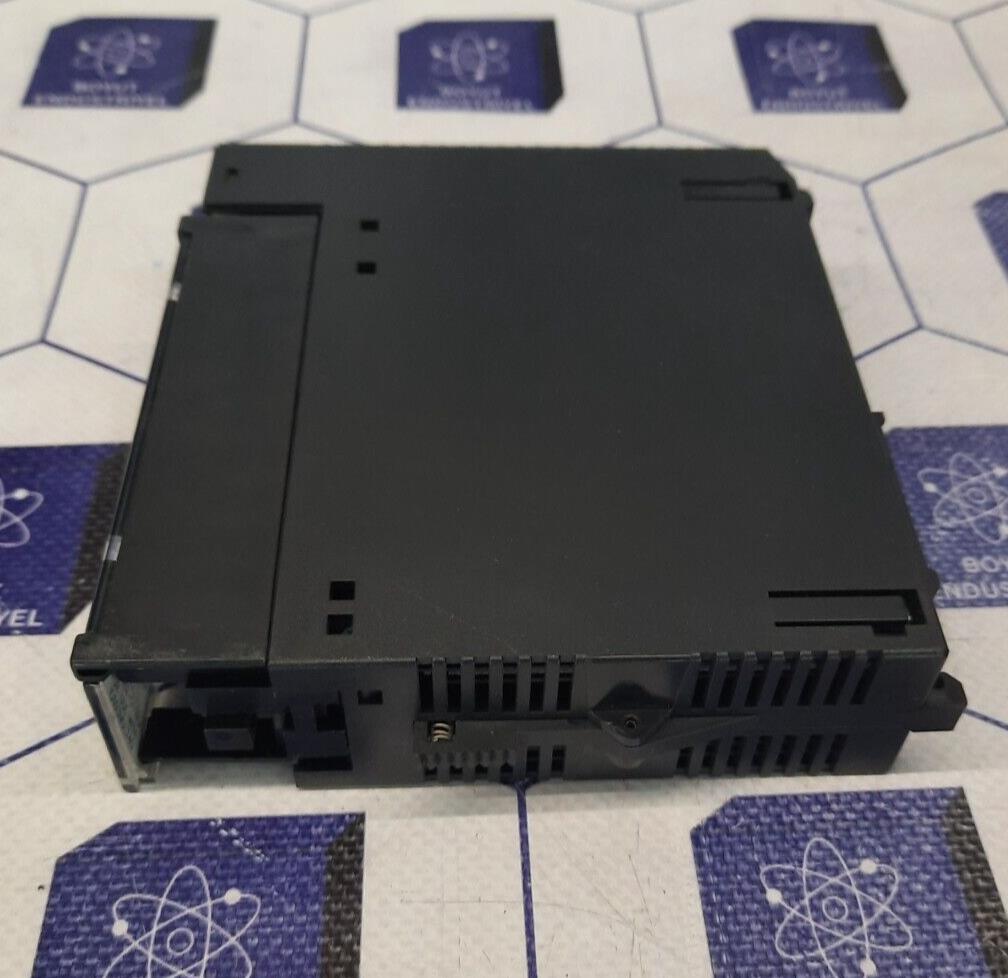 GE FANUC IC693MDL740E Output Module