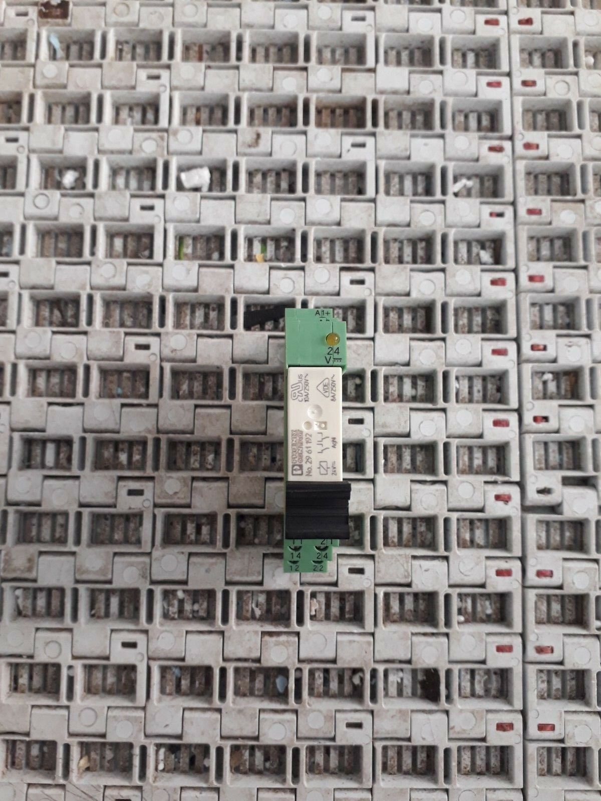 Phoenix Contact Plc-bsc-24dc/21-21 Relay Module