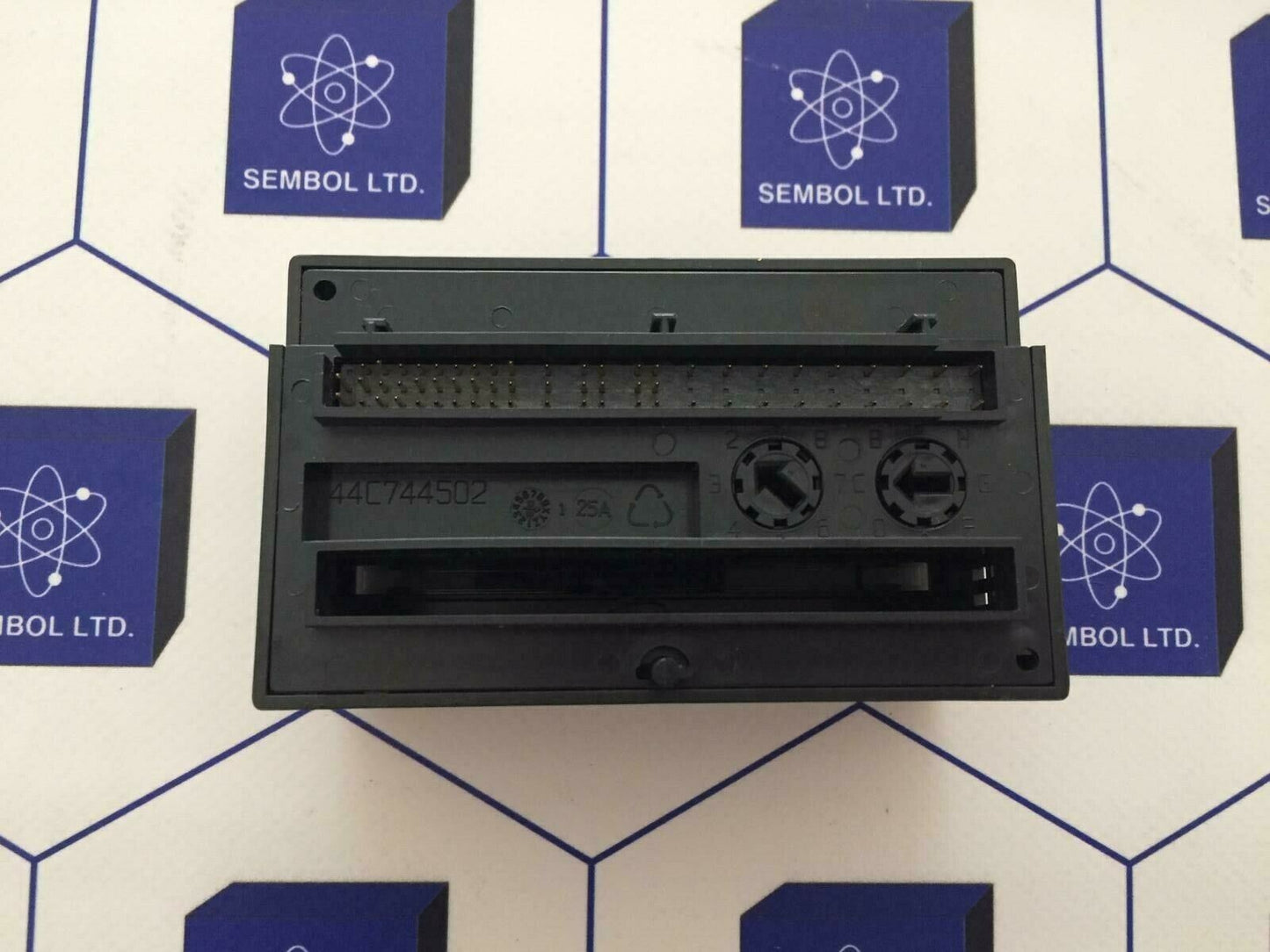 GE Fanuc IC200MDL740G Output module