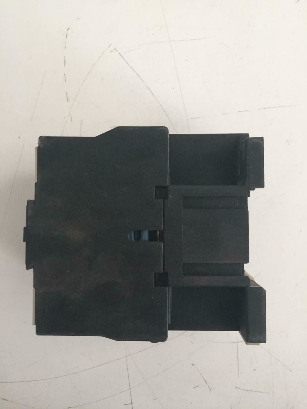 TELEMECANIQUE LC1 D2510