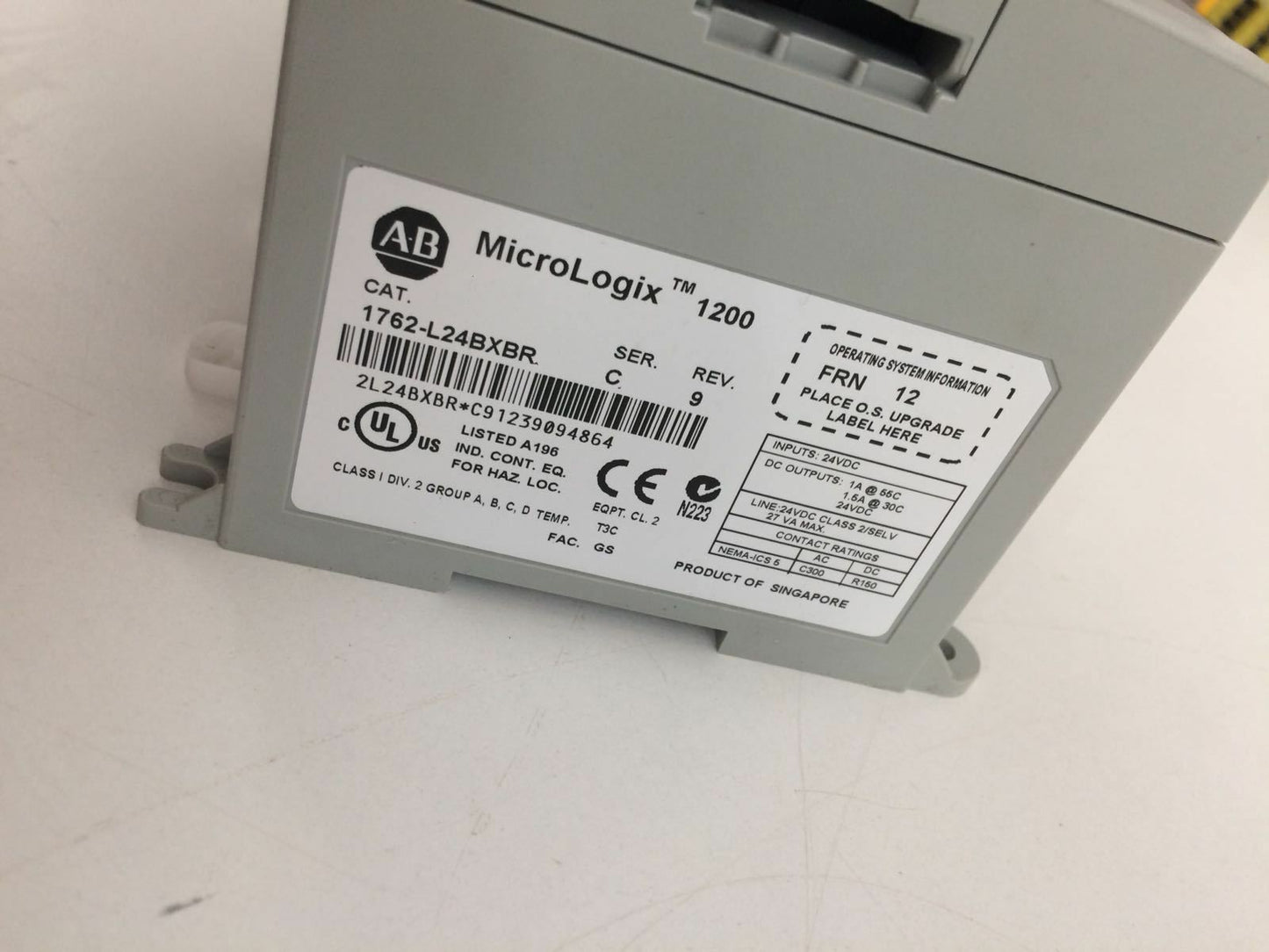 Allen Bradley 1762-L24BXBR MicroLogix