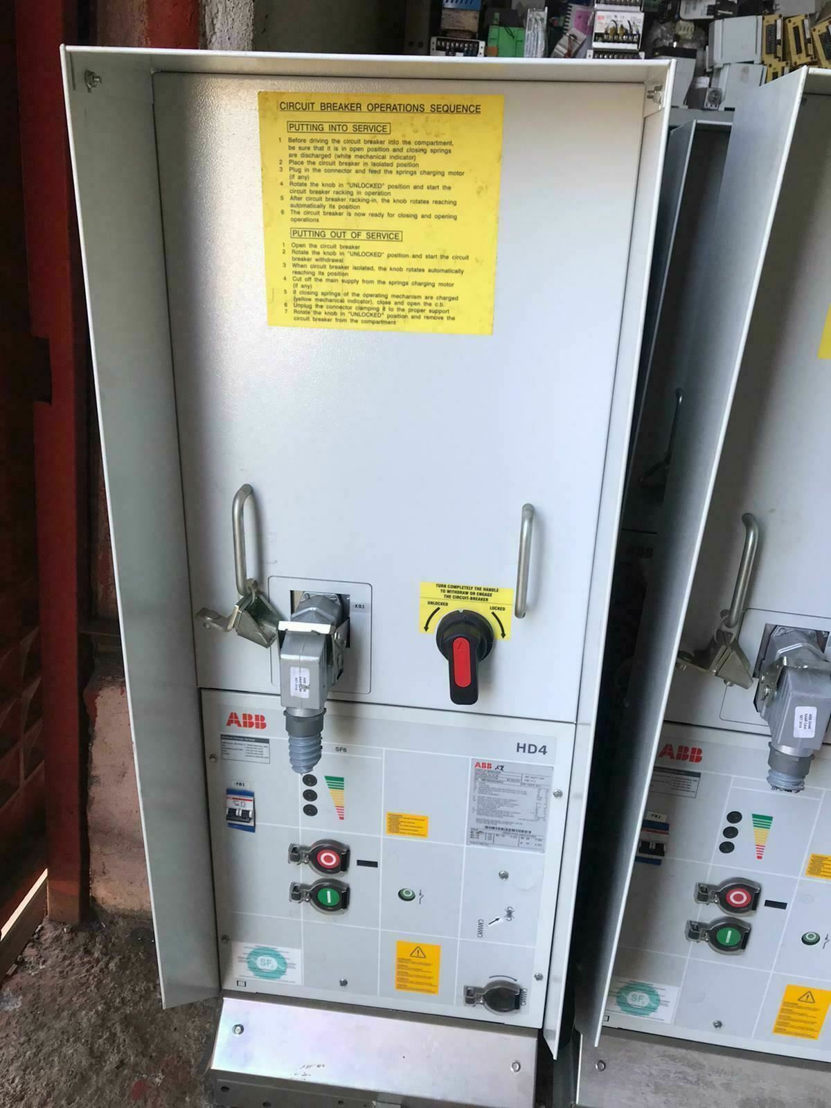 ABB HD4 SF6 HD4-DRs 12.12 32 1250 Amperes Gas insulated Medium Voltage Breaker