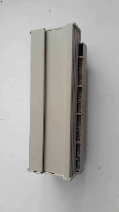 Telemecanique Schneider I/O Module ABE7-R16S210