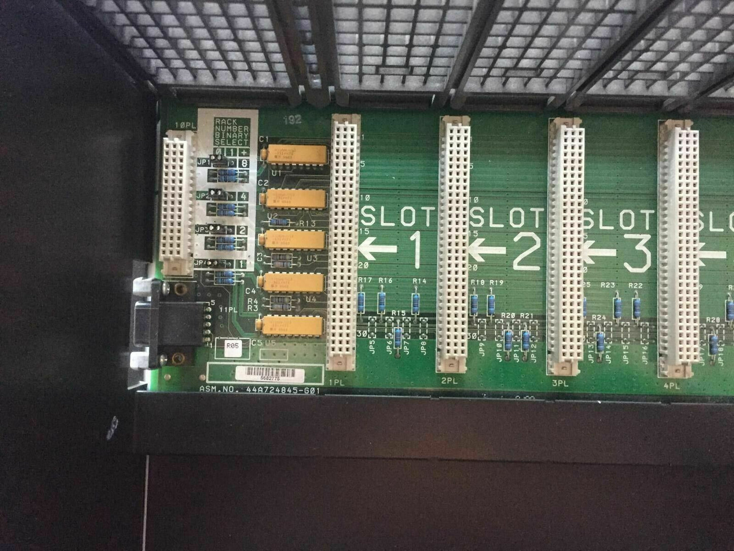 Ge FANUC IC697CHS790G 9-slot Rear Mount Rack