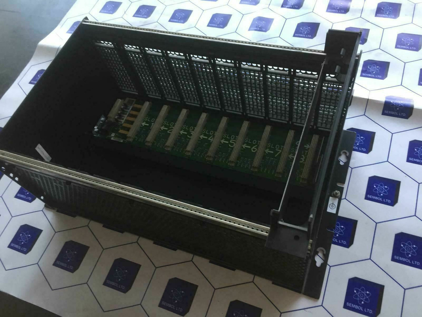 Ge FANUC IC697CHS790G 9-slot Rear Mount Rack