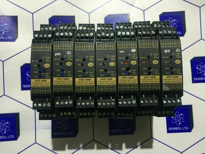 ABSOLUTE PROCESS INSTRUMENTS APD 4008 D / APD4008D