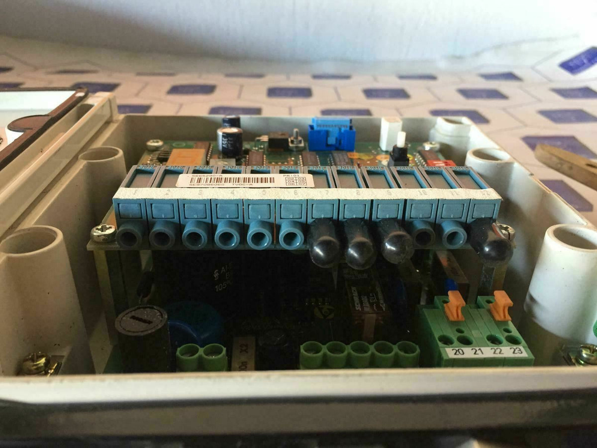 ABB TVOC 1SFA663001-A Arc Guard 1SFA 663 001-A Arc Monitor  60-240 V50-60 HZ