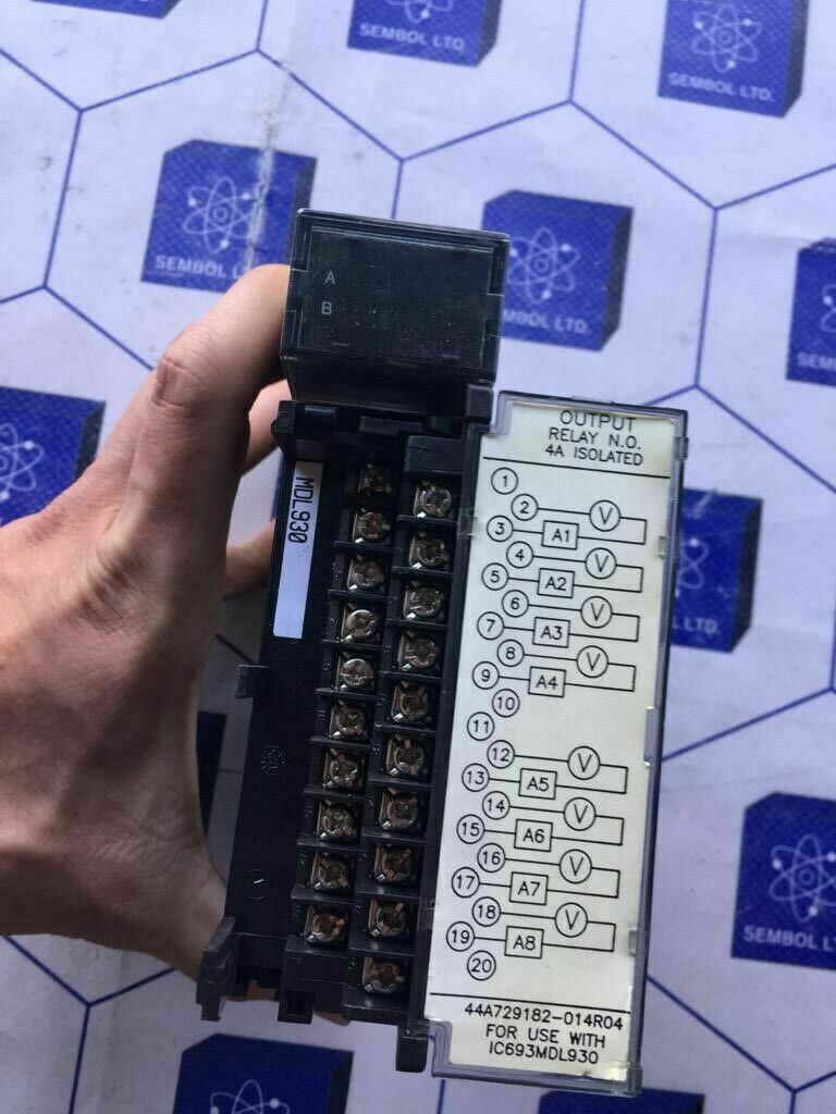 FANUC IC693MDL930E Output Module Relay 4a 8 Point