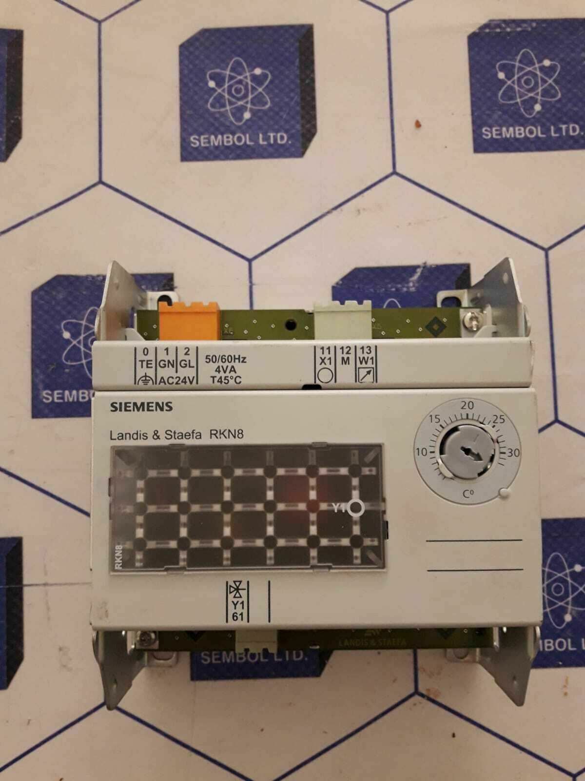 SIEMENS / LANDIS & STAEFA RKN8-00-07 UNIVERSAL VENTILATION CONTROLLER