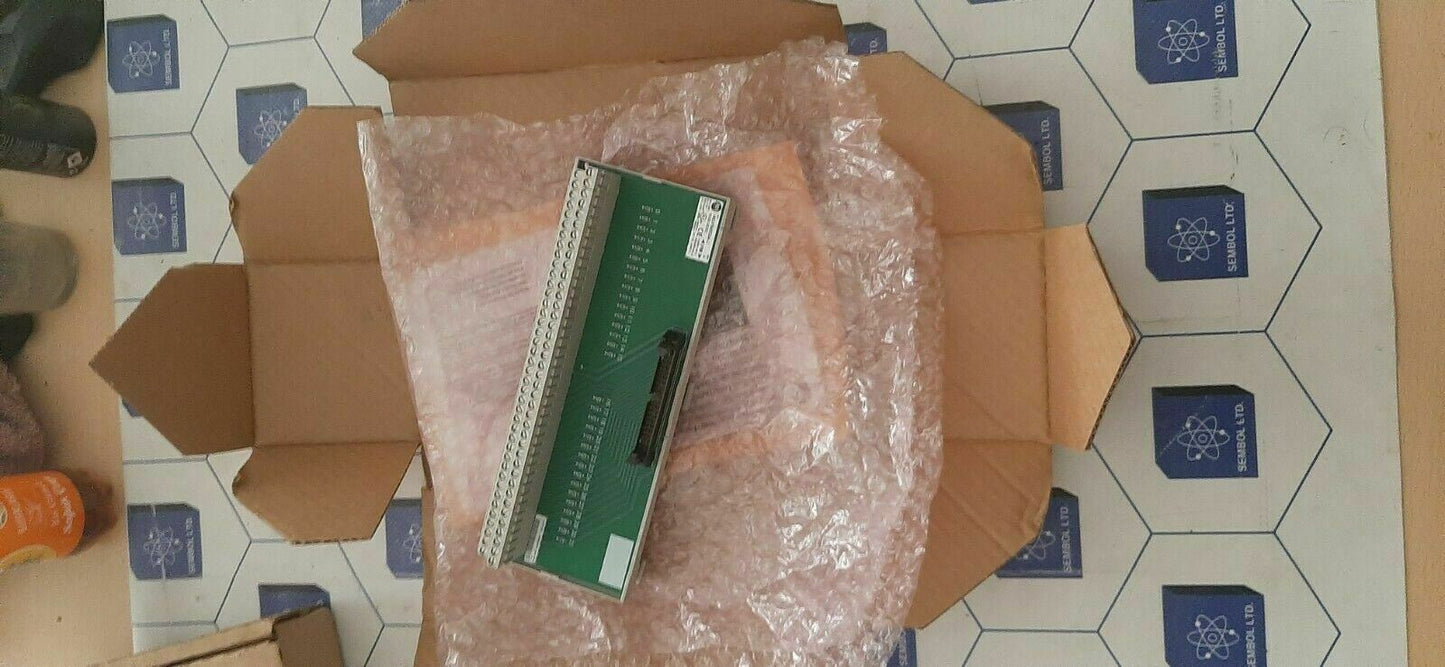 ALLEN BRADLEY 1492-IFM40D24A-2 / 1492IFM40D24A2