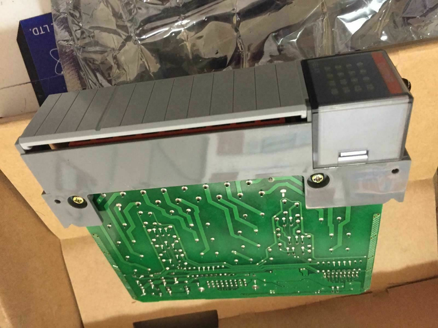 NEW Allen-Bradley 1746-OW16 SERIES C OUTPUT MODULE SLC500 1746OW16