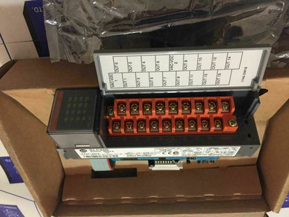 NEW Allen-Bradley 1746-OW16 SERIES C OUTPUT MODULE SLC500 1746OW16