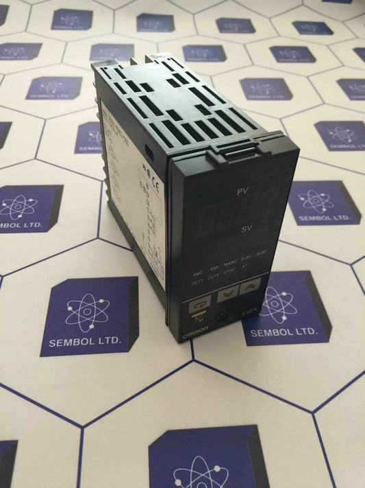 Omron E5ak-aa2-500 Digital Temperature Controller E5AKAA2500
