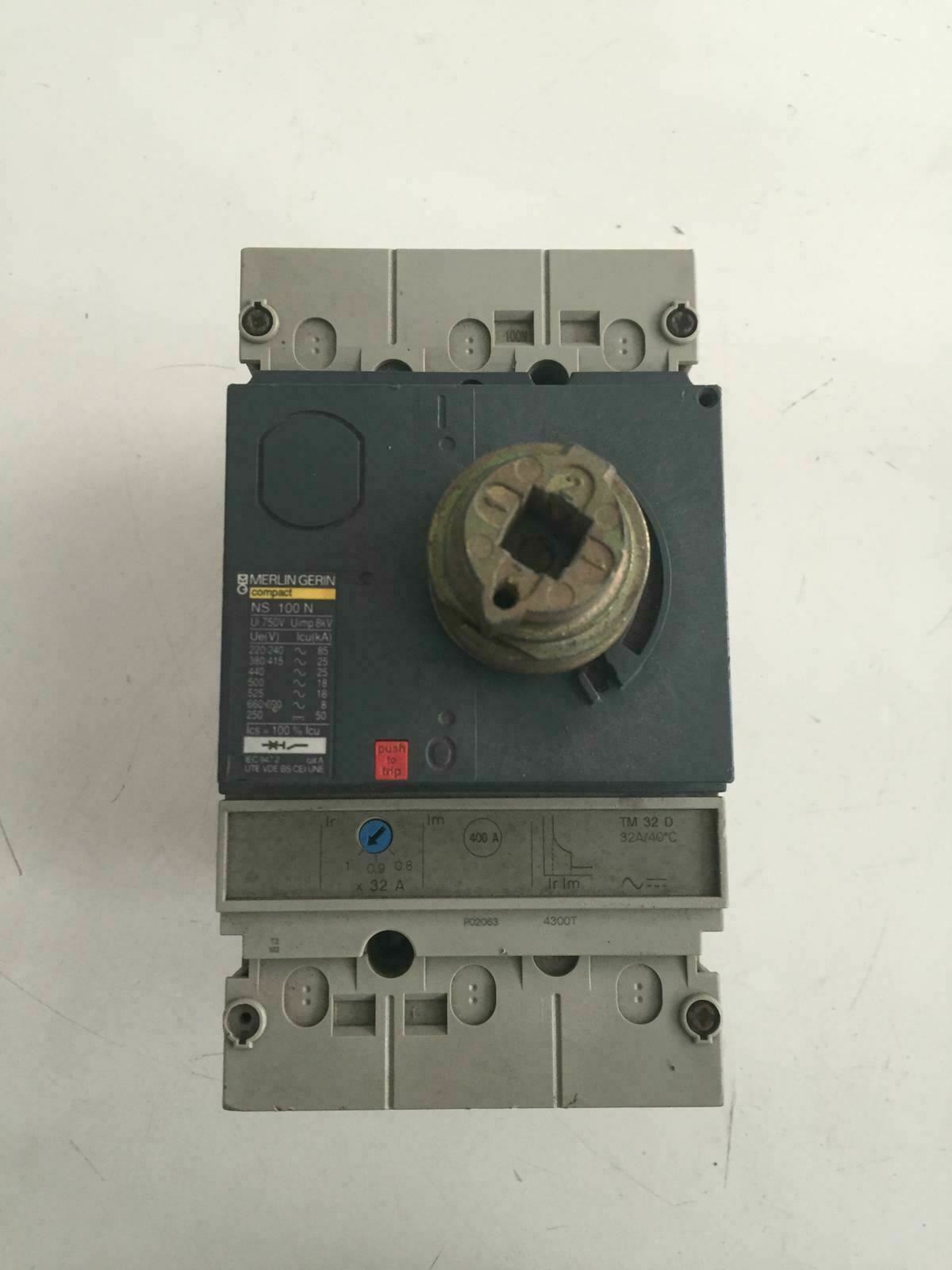 Merlin GERIN Ns100 N Circuit Breaker Ns100-160-250 N/h/na