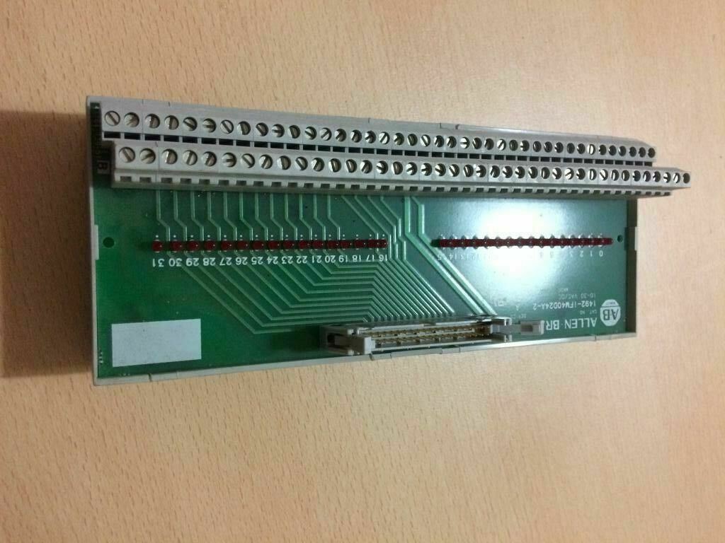 1492-IFM40D24A-2 Allen Bradley Breakout Block 1492-IFM40D24