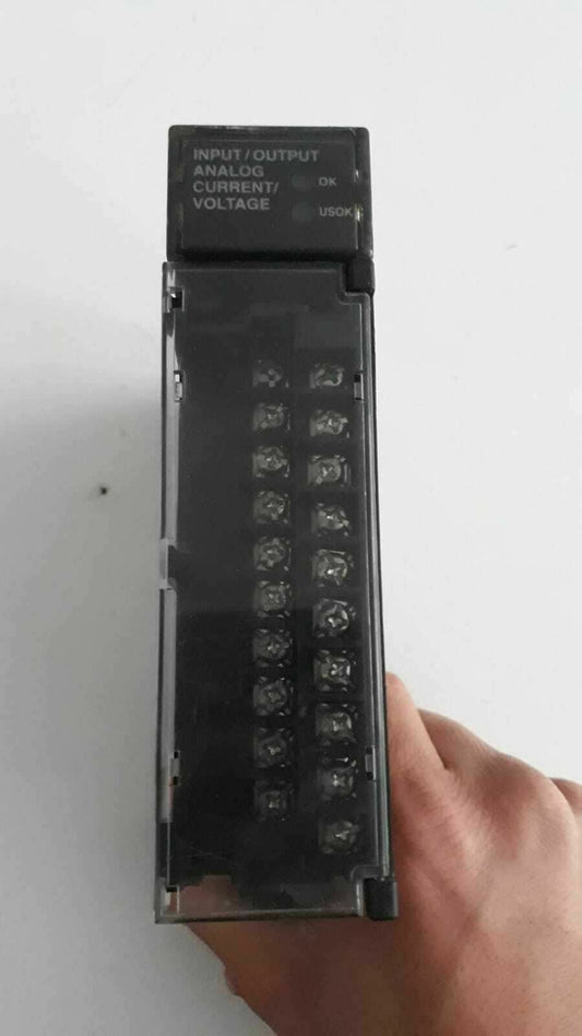 GE FANUC IC693ALG442B  INPUT/ OUTPUT ANALOG GURR/VOLTAGE
