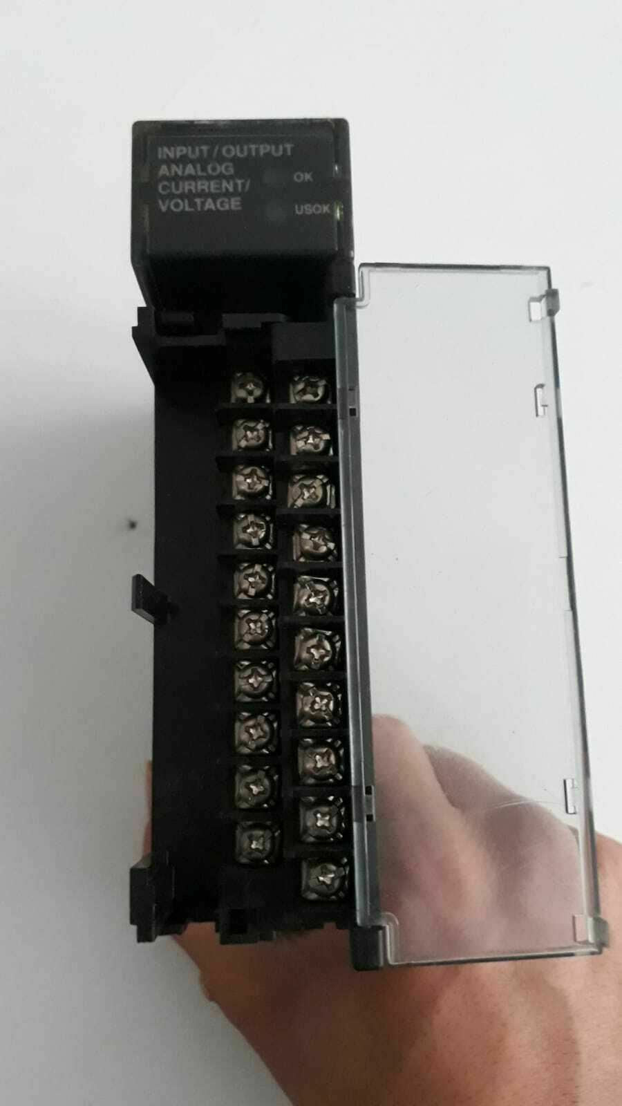 GE FANUC IC693ALG442B  INPUT/ OUTPUT ANALOG GURR/VOLTAGE