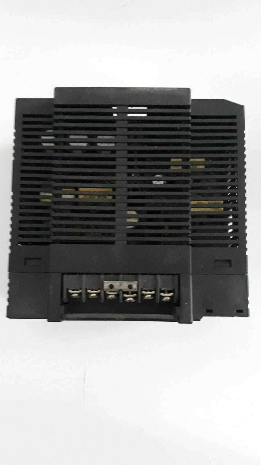 GE FANUC IC693PWR321AA POWER SUPPLY 120/240 VAC 30W