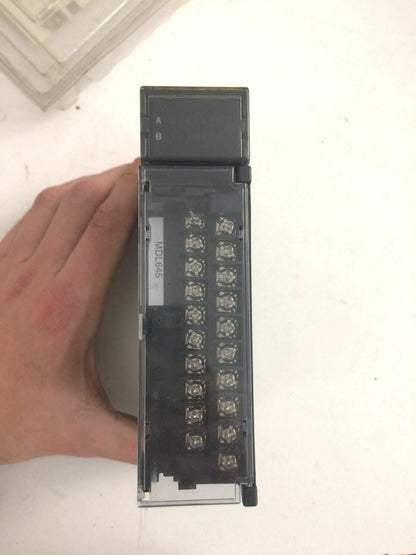 GE FANUC IC693MDL645E