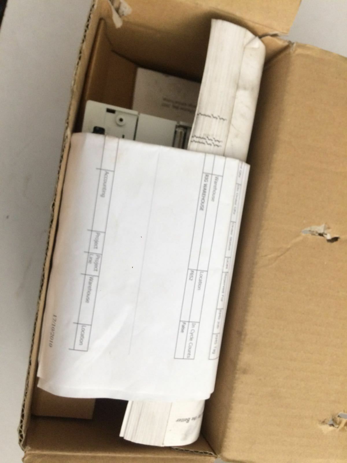 Mitsubishi PLC FX2N-32MR-ES/UL