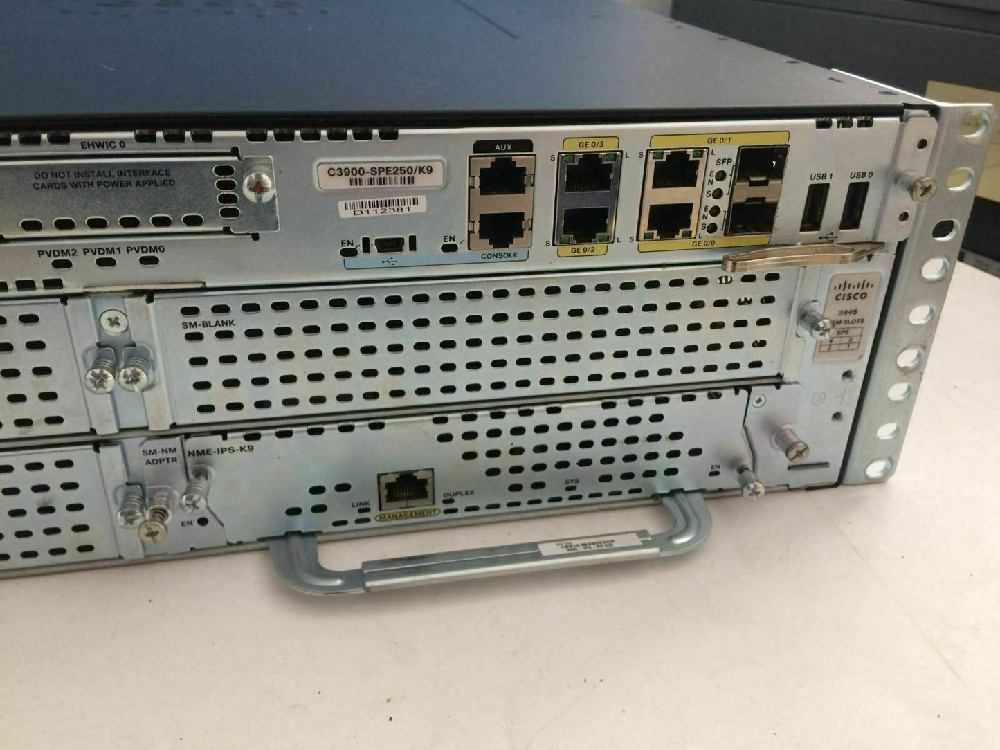 Cisco 3900 Series Integrated Services Router C3900-SPE250/K9 NME-IPS-K9