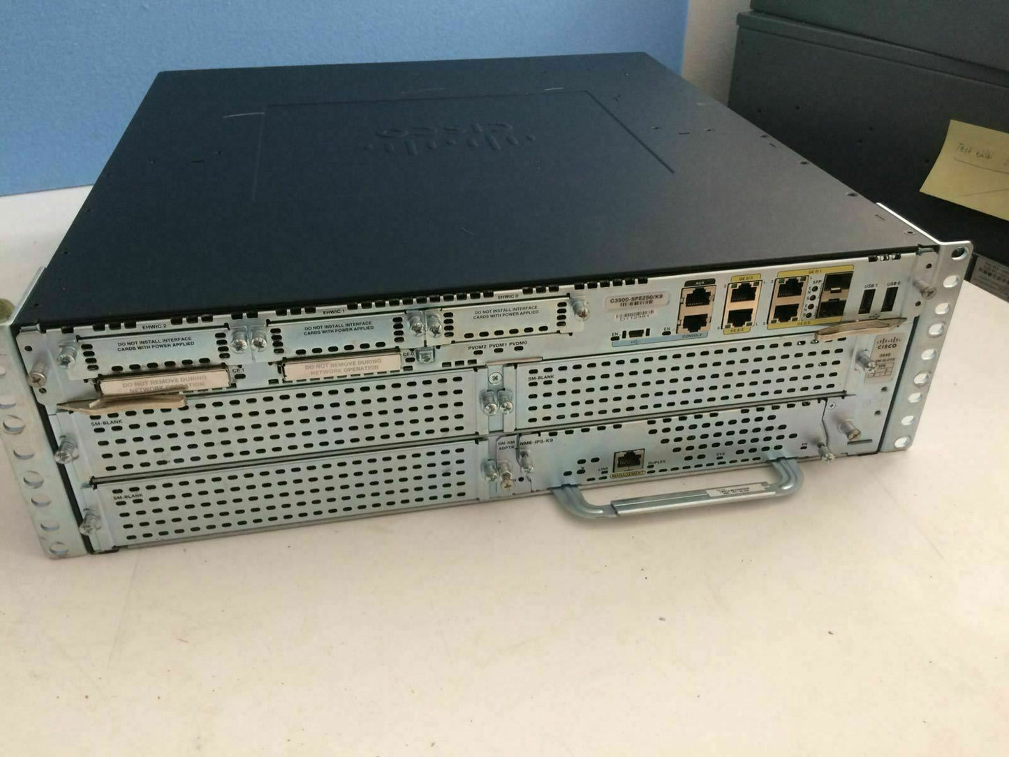 Cisco 3900 Series Integrated Services Router C3900-SPE250/K9 NME-IPS-K9