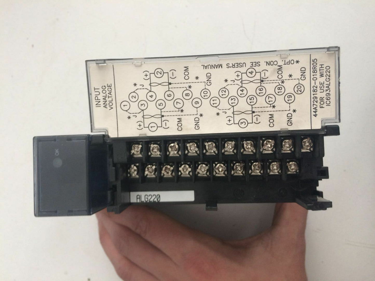 GE FANUC IC693ALG220J
