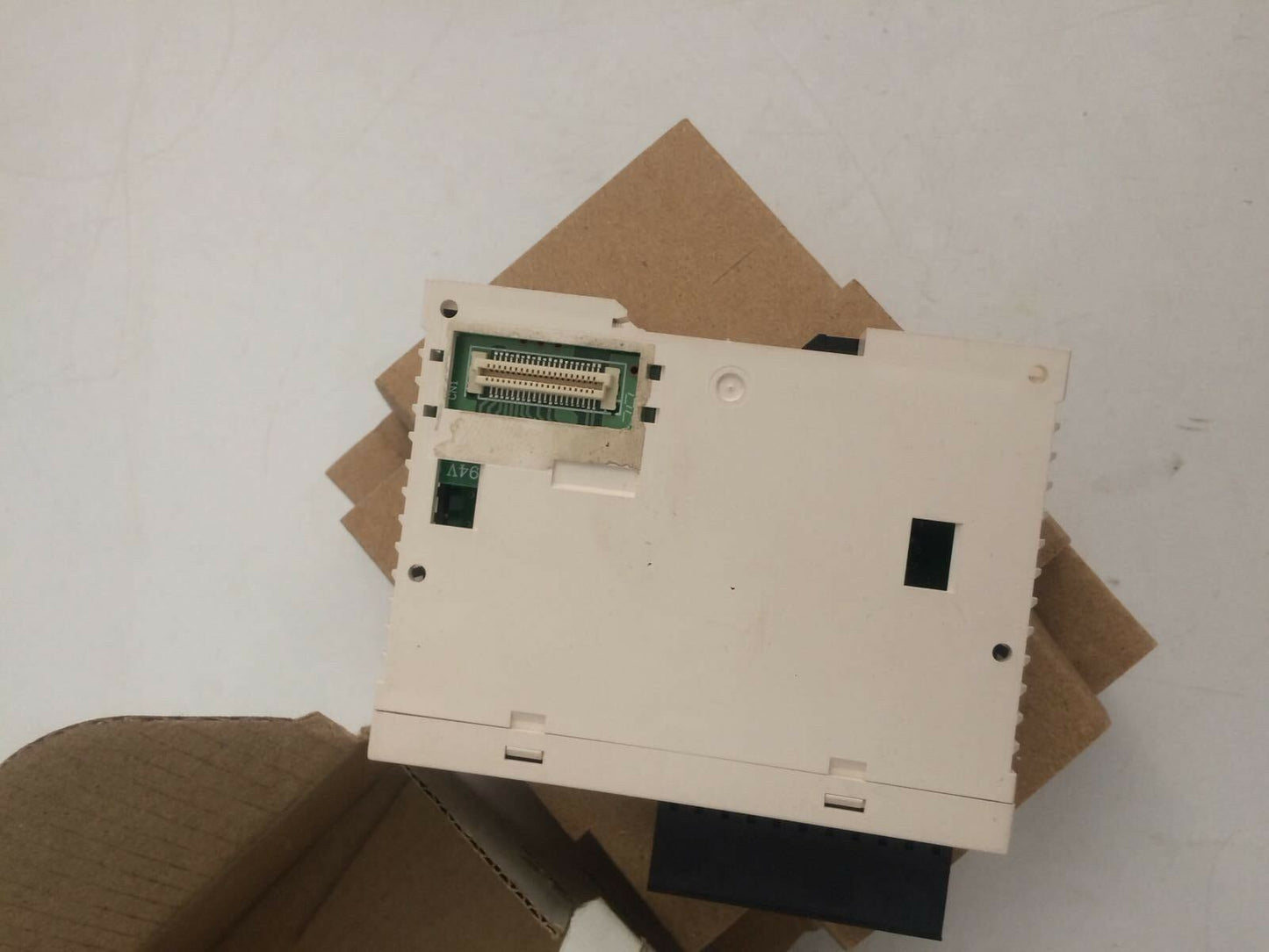 Schneider PLC TWDAV02HT