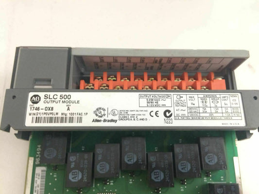 Allen-Bradley 1746-OX8 (1746-OX8) Output Module