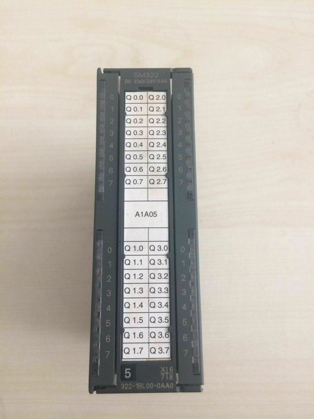 Siemens 6ES7 322-1BL00-0AA0 Digital Output Module