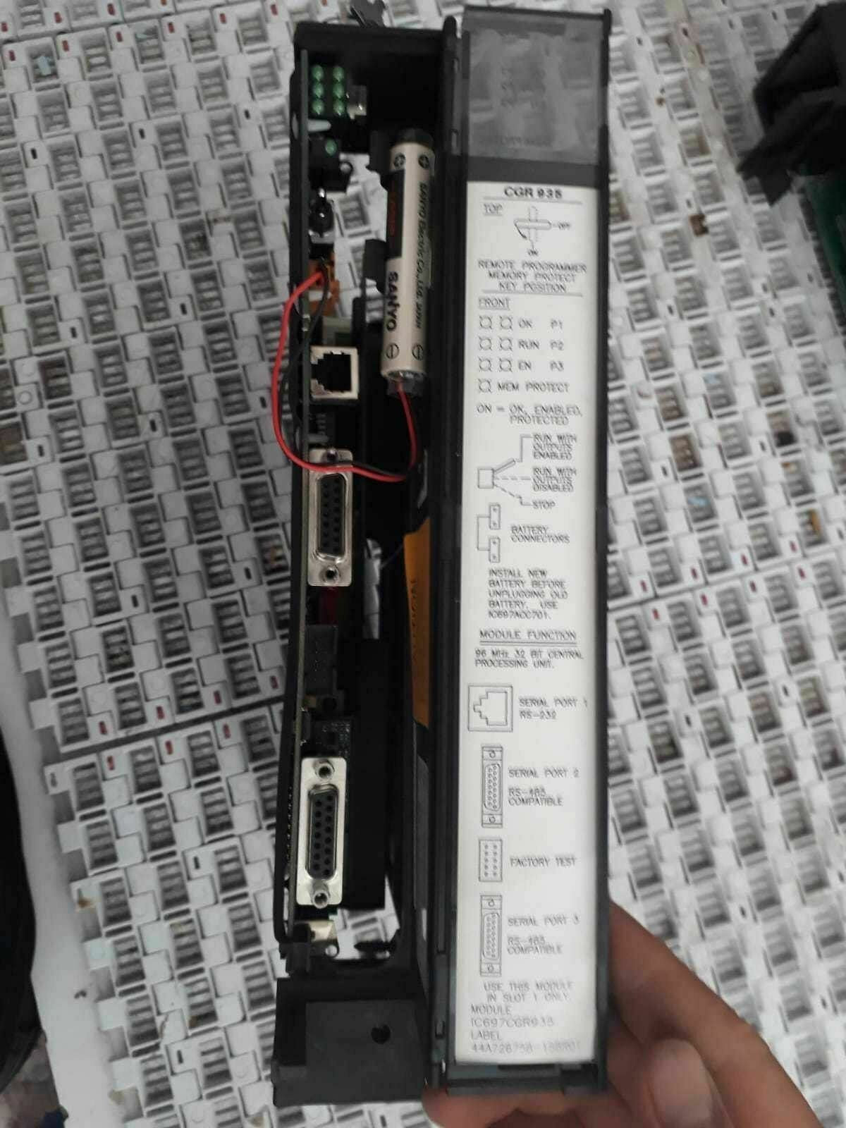 Ge FANUC 90-70 Series ic697cgr935-gb Processor Unit IC697CGR935GB