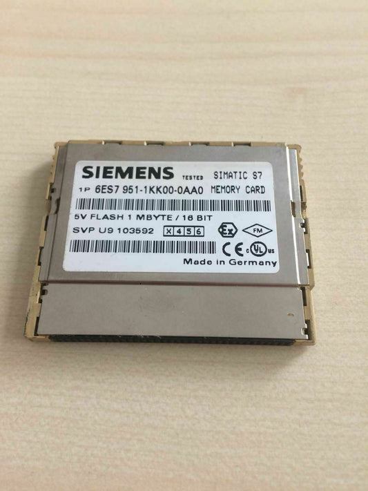 SIEMENS SIMATIC MEMORY 1MB 16BIT 6ES7 951-1KK00-0AA0 6ES7951-1KK00-0AA0