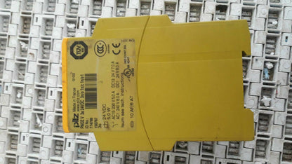 SAFETY RELAY PNOZ V 3s pnoz v 3s 24VDC 3n/o 1n/c 1n/o t 774789 PILZ